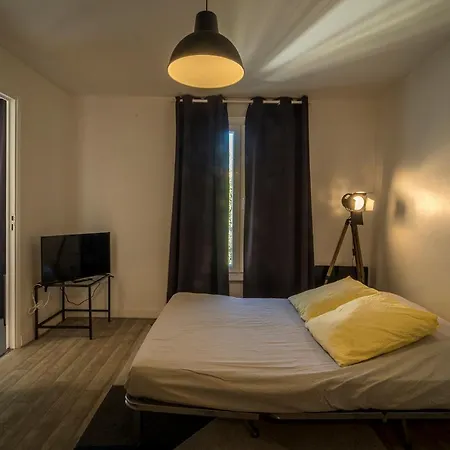 Le Cinema - - Proche Sanctuaire Apartment
